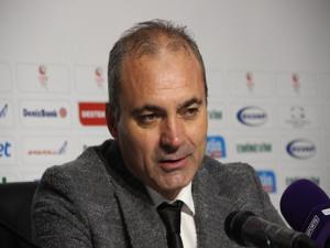 BB Erzurumsporda Erkan Sözeri dönemi sona erdi