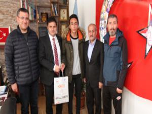 ShortTrack Türkiye Şampiyonasından İl Milli Eğitim Müdürü Kaygusuza ziyaret
