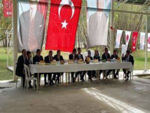 MHP ADAYLARI AŞKALE'DE PİKNİK ŞÖLENİNDE BULUŞTU