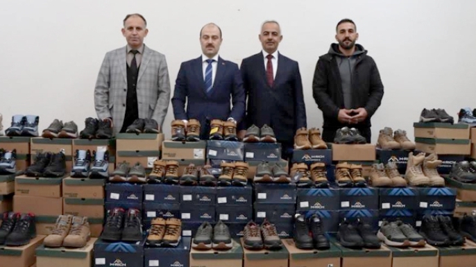 Hayırsever iş insanından örnek davranış