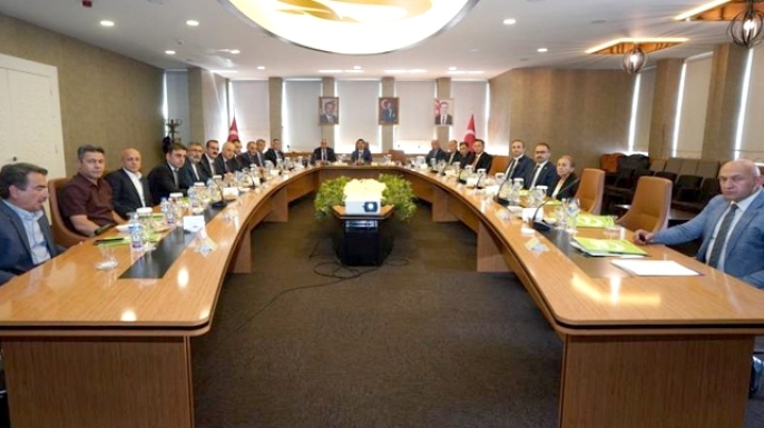 İstihdam ve mesleki eğitim zirvesi