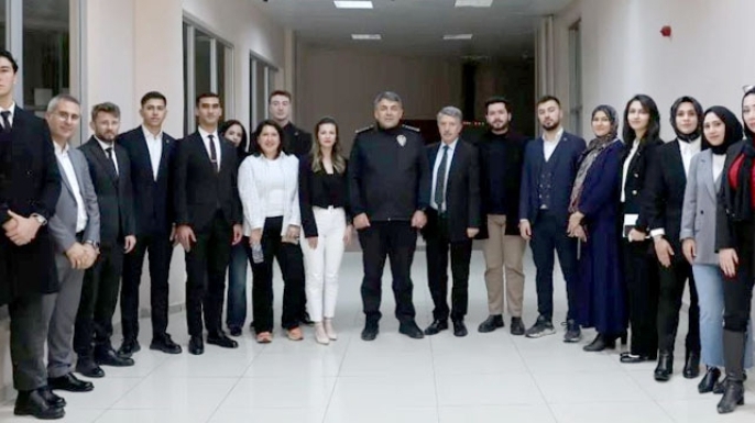 Karaburun, Hukuk öğrencileriyle buluştu