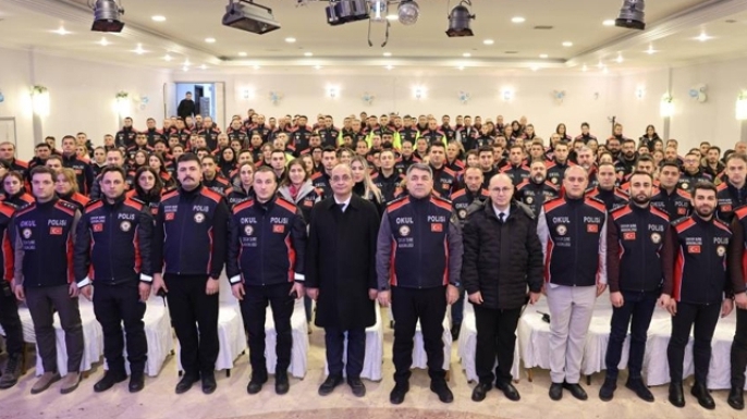 Karaburun okul polisleriyle buluştu