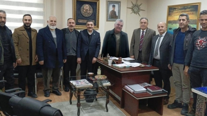 Karaca görev dağılımını yaptı, kolları sıvadı