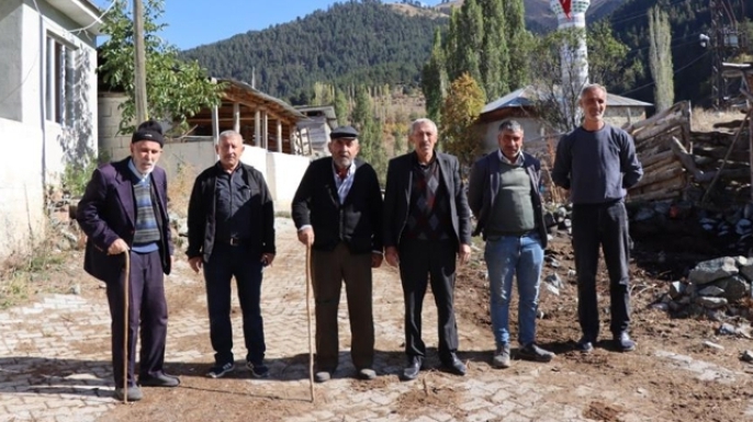 Köylünün yol çilesi