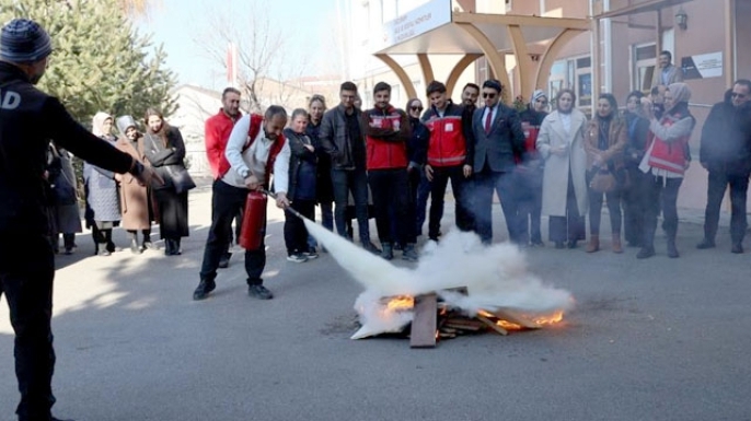 Kurumlarda afet bilinci güçlendiriliyor