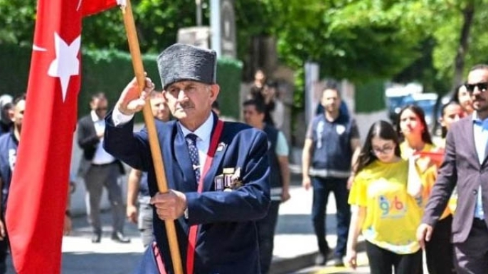Mesci: Atatürk, Anadolu topraklarında bir umut meşalesi yakmıştır