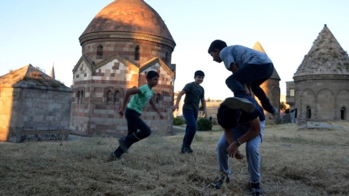 Nüfusun çeyreği çocuk