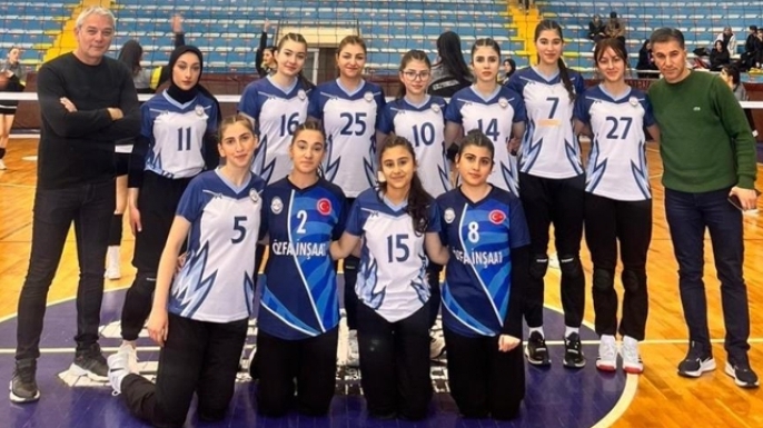 Oltu Anadolu Lisesi finalde