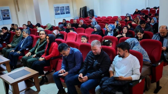 Özel yeteneklilerde kariyer planlaması konferansı