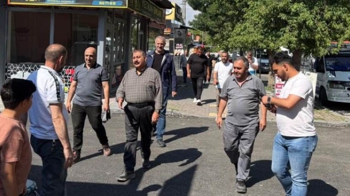 Palandöken'de asfalt ve kaldırım mesaisi