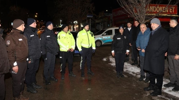 Polisten şok uygulamalar