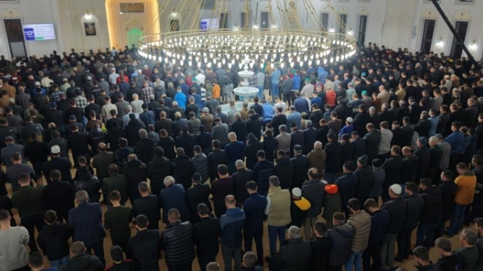 Regaip Kandilinde Sakal-ı Şerif ziyarete açıldı