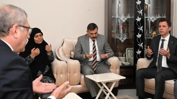 Şehit annesine vefa