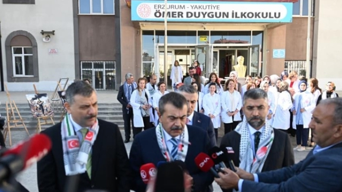 Tekin: Türkiye, mazlumların umudu olmaya devam ediyor