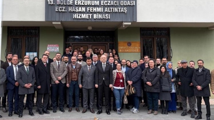 Türk Eczacıları Birliği’nden kundaklamaya tepki