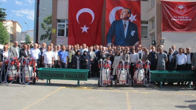 Üreticiye yüzde 65 hibeli süt sağım makinesi