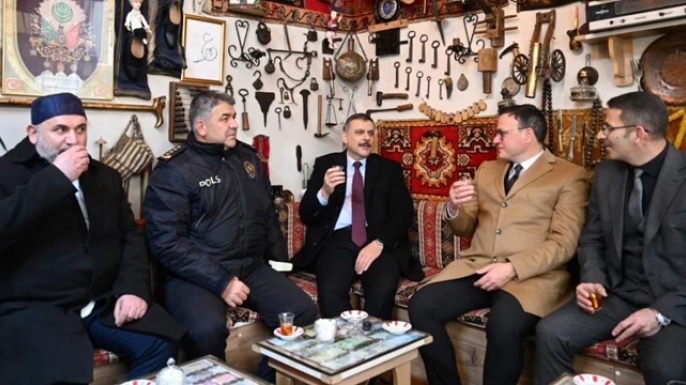 Vali Çiftçi'den esnafa ahde vefa