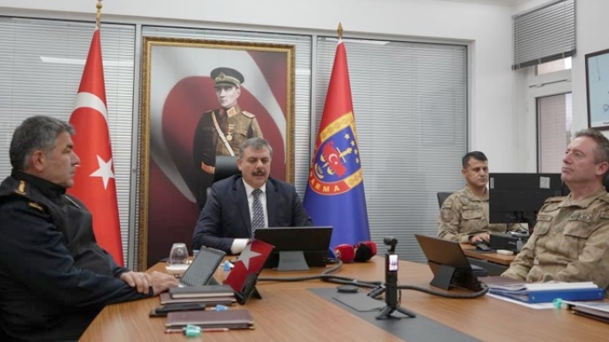 Vali Çiftçi; Erzurum’da sokak hayvanları sorunu kalmayacak