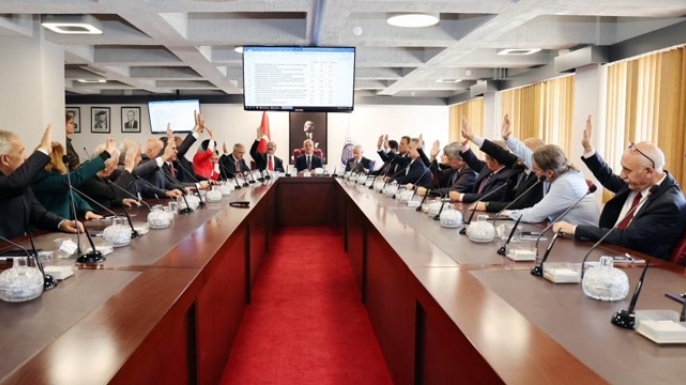 YÖK Başkanı Özvar, Senato toplantısına katıldı